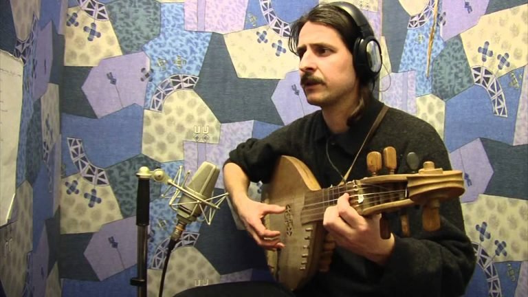 Відеозвіт про запис пісень.