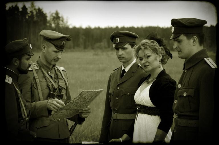 перший фотоальбом зйомок 22 травня